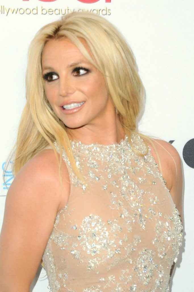 Britney Spears aux Hollywood Beauty Awards