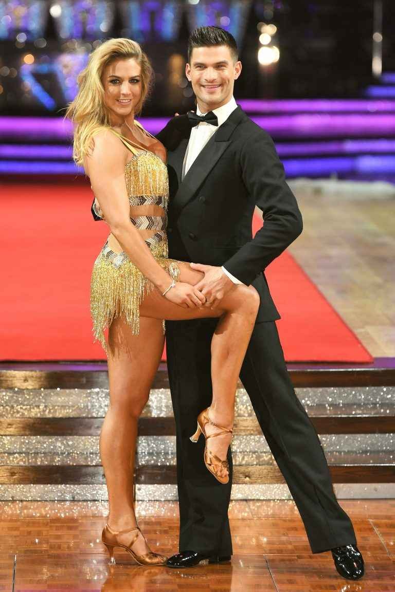 Gemma Atkinson exhibe ses jambes à « Strictly Come Dancing »