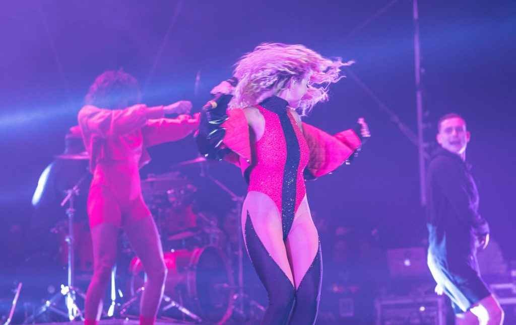 Rita Ora en concert au Kosovo