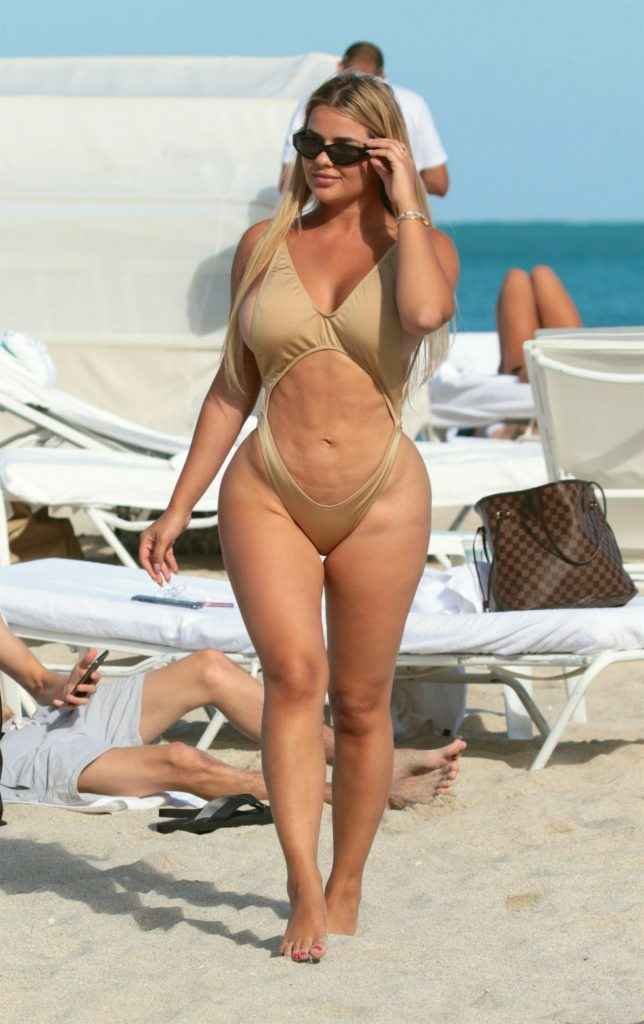 Anastasia Kvitko en bikini à Miami