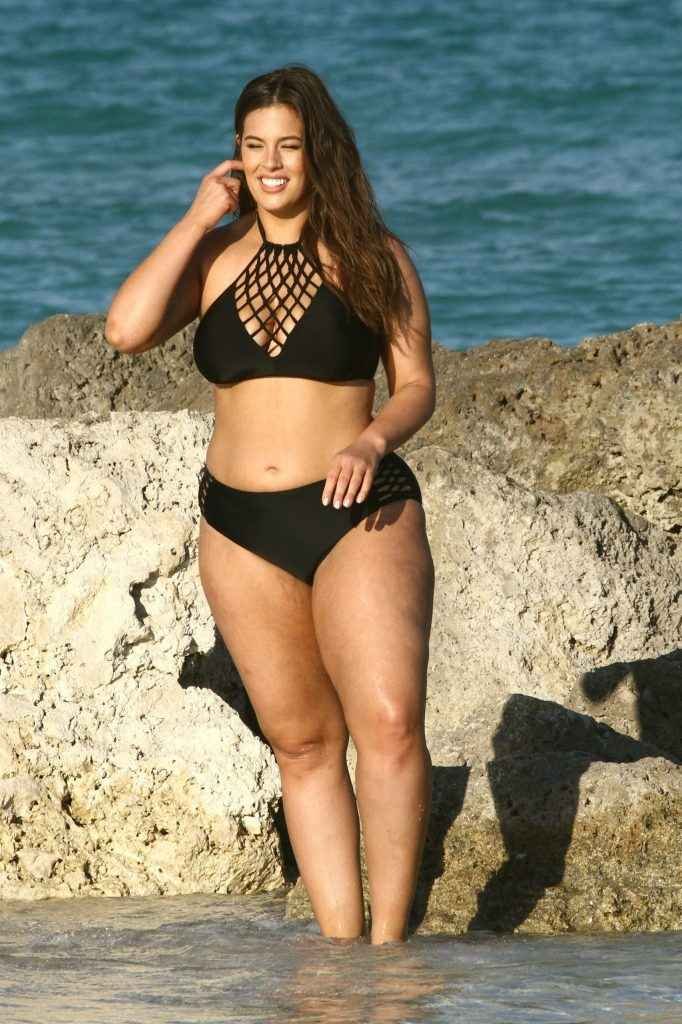 Ashley Graham en bikini à Miami