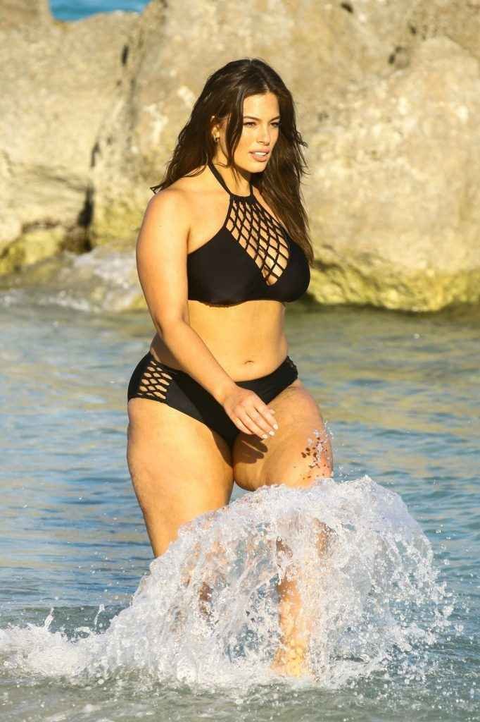 Ashley Graham en bikini à Miami