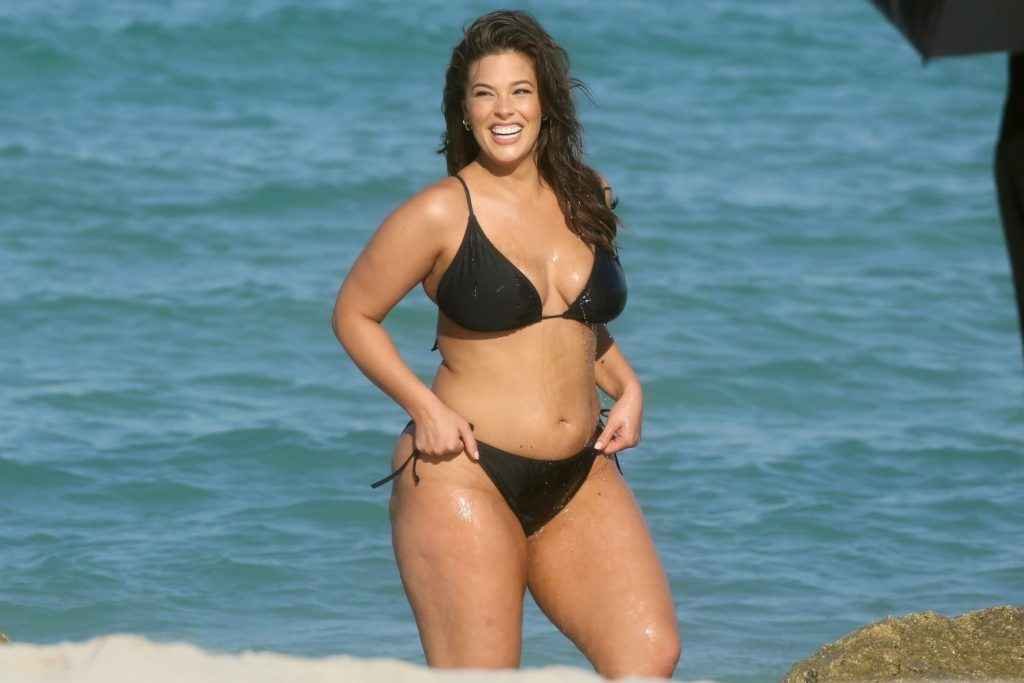 Ashley Graham en bikini à Miami