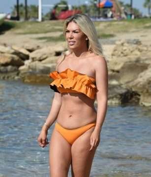 Frankie Essex en bikini en Turquie