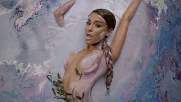 Ariana Grande nue dans son nouveau clip "God is a woman"