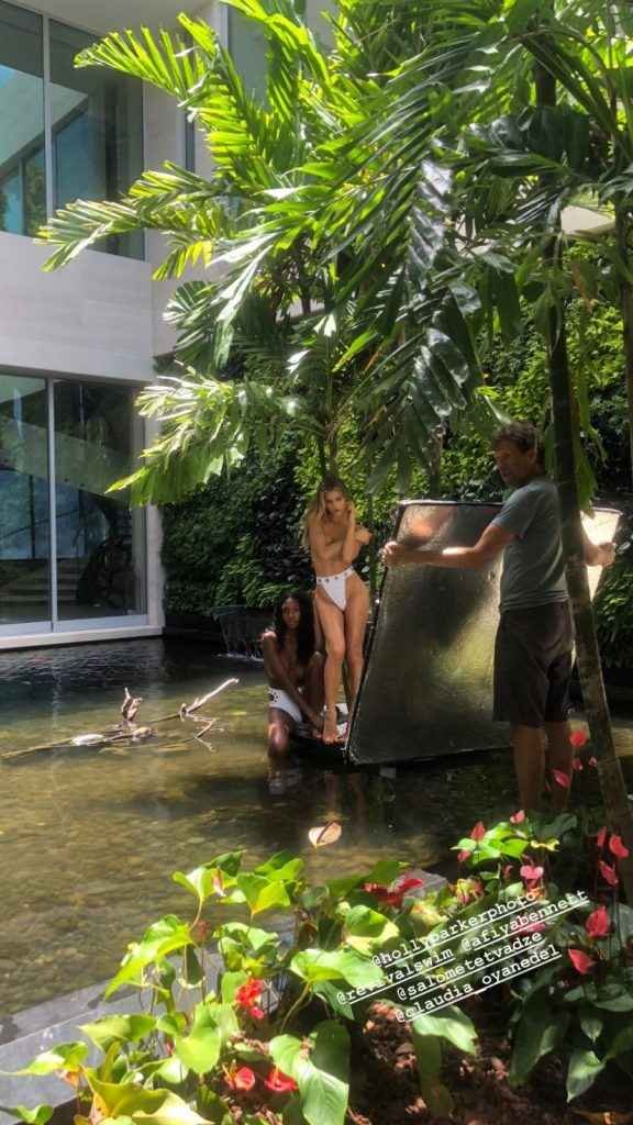 Joy Corrigan, bikini et maillot de bain à Miami Beach