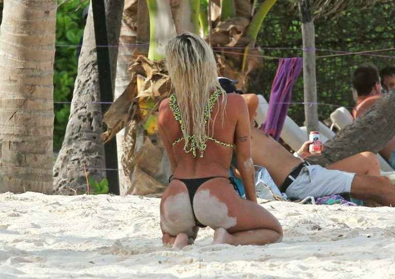 Solci Perez en bikini à Tulum