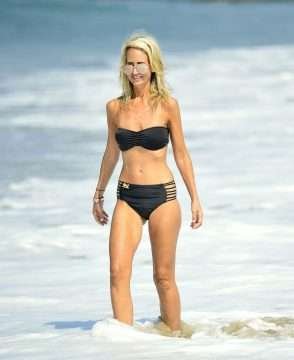 Lady Victoria Hervey en bikini à Los Angeles