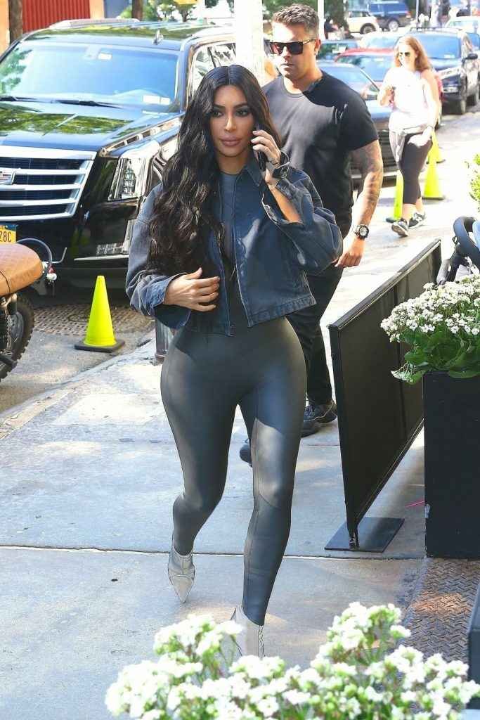 Kim Kardashian en Spandex à Tribeca