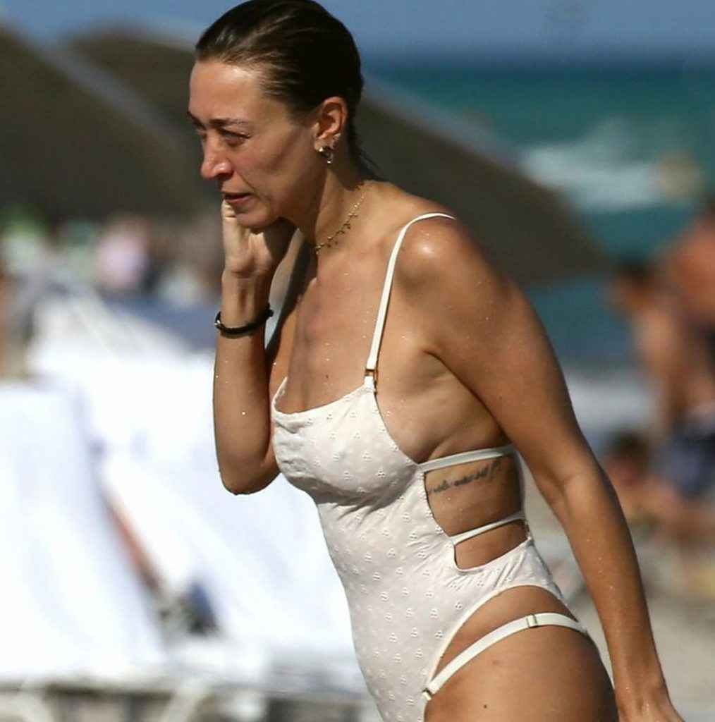 Alana et Marielle Hadid en bikini à Miami Beach