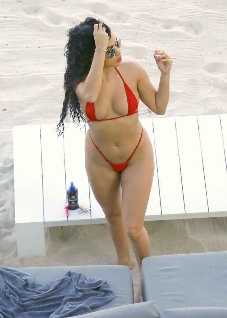 Julissa Neal en bikini à Miami Beach