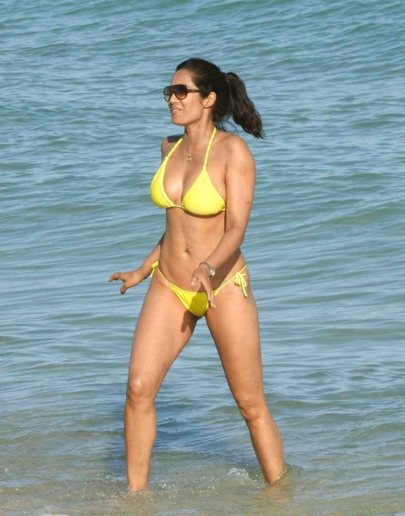 Padma Lakshmi en bikini à Miami