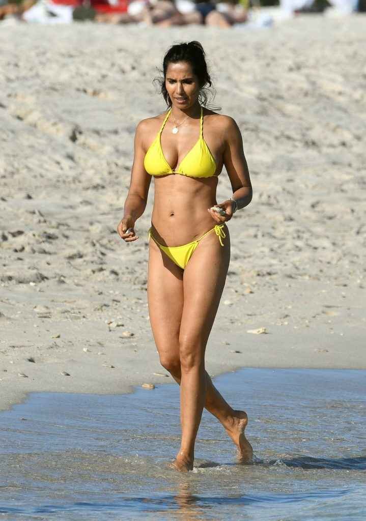 Padma Lakshmi en bikini à Miami