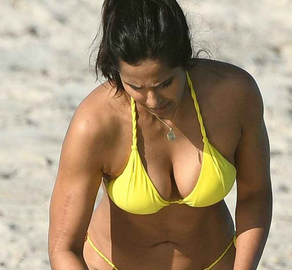 Padma Lakshmi en bikini à Miami