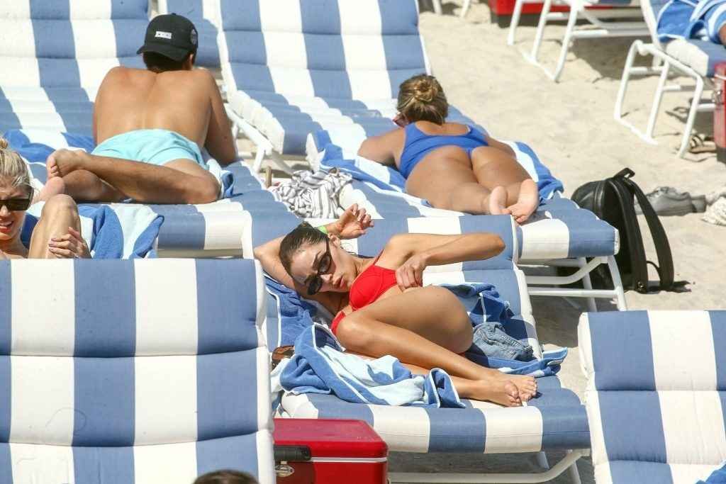 Olivia Culpo et Devon Windsor en bikini à Miami Beach