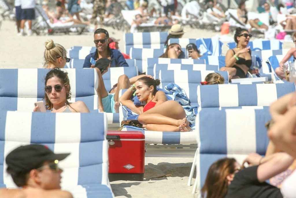 Olivia Culpo et Devon Windsor en bikini à Miami Beach