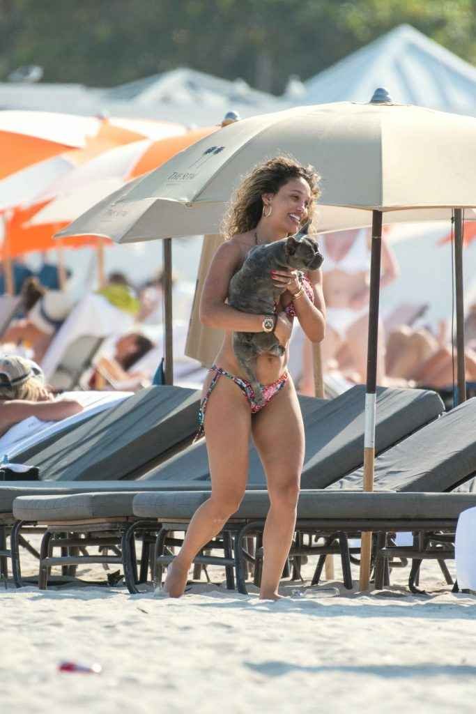 Jessica Ledon en bikini à Miami