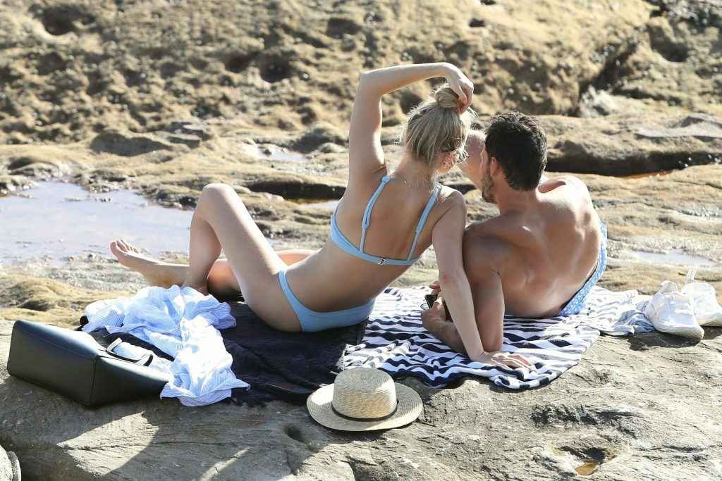 Anna Heinrich en bikini à Bondi Beach