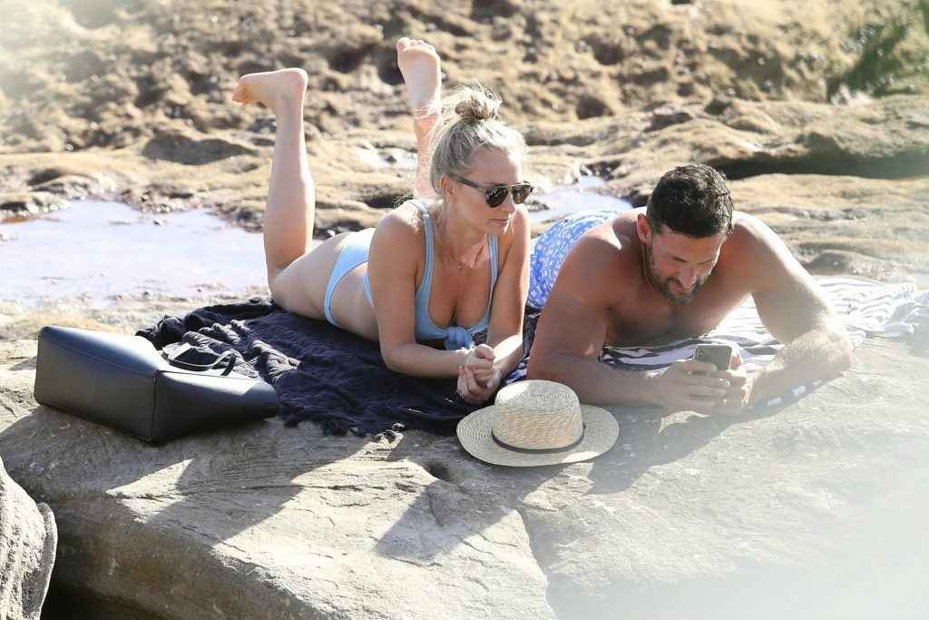 Anna Heinrich en bikini à Bondi Beach