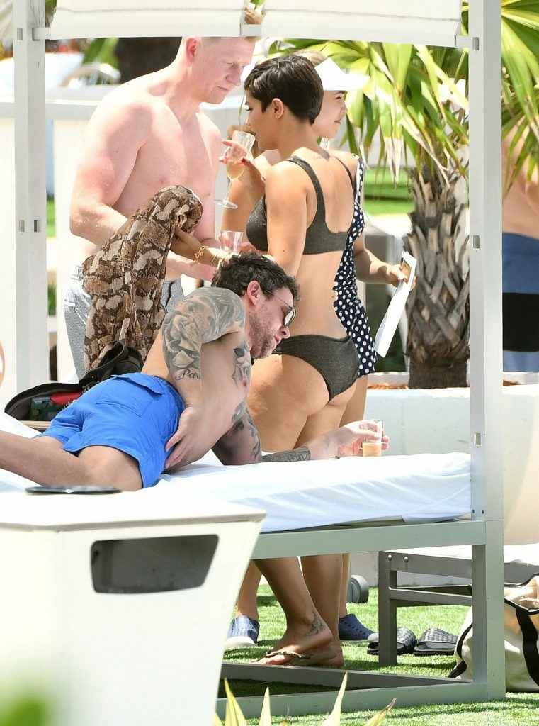 Frankie Bridge en bikini à Miami