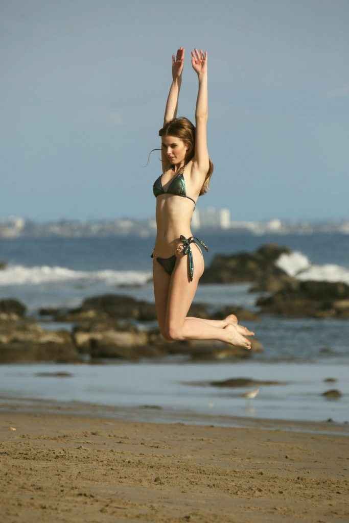 Lady Victoria Vervey en bikini à Los Angeles