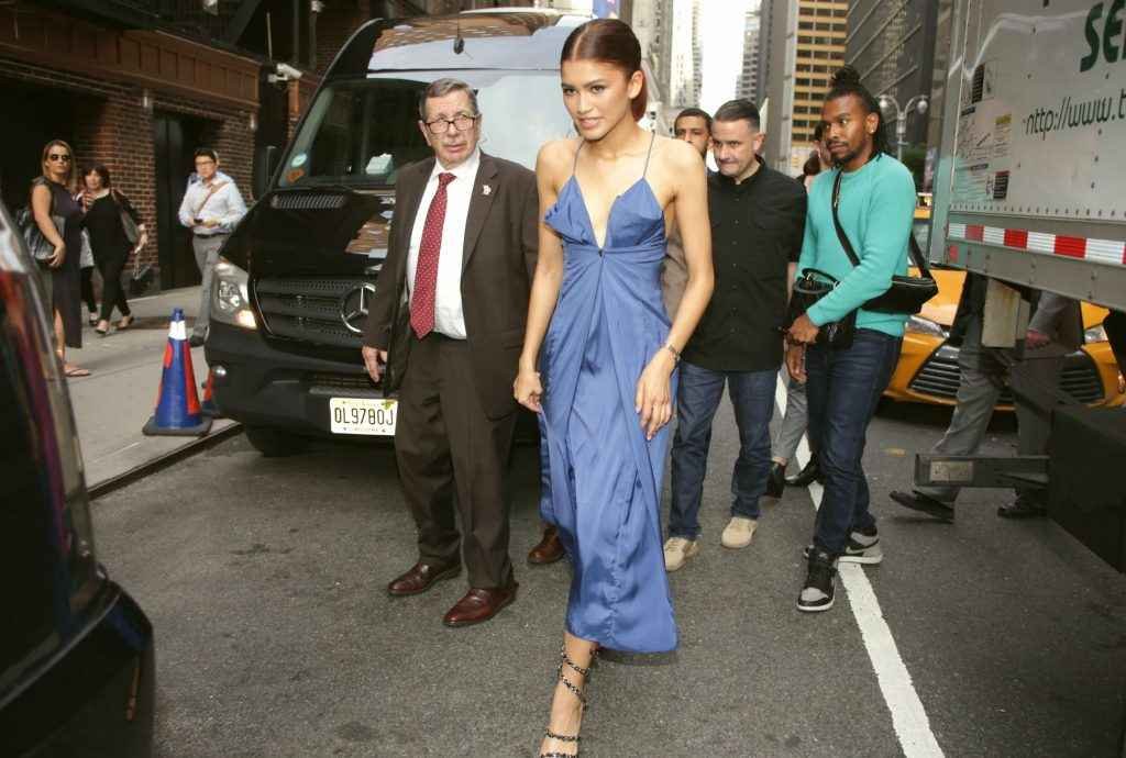 Zendaya ouvre le décolleté à New-York