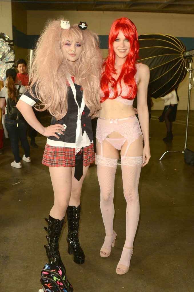 Maitland Ward en petite culotte à l'Anime Expo de Los Angeles