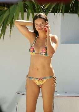 Adriana Lima en bikini à Miami