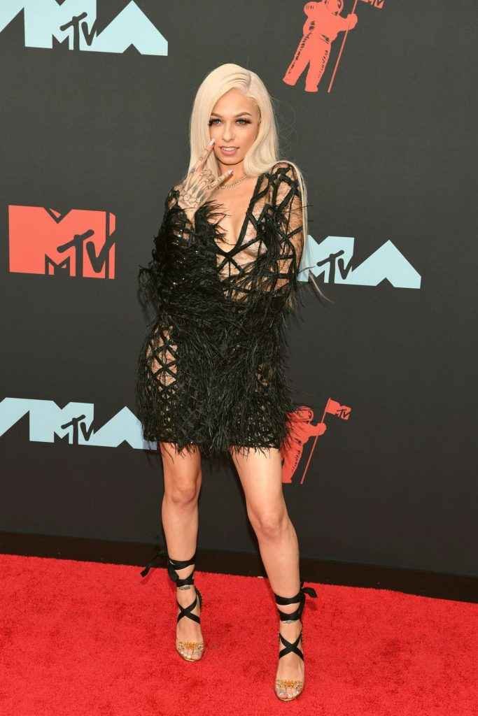 Mariahlynn sexy aux MTV VMA