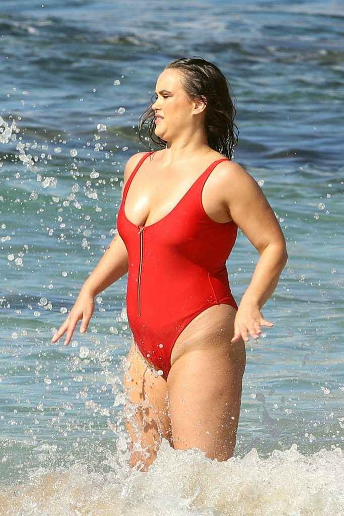 Sophia Brennan en maillot de bain à Sydney