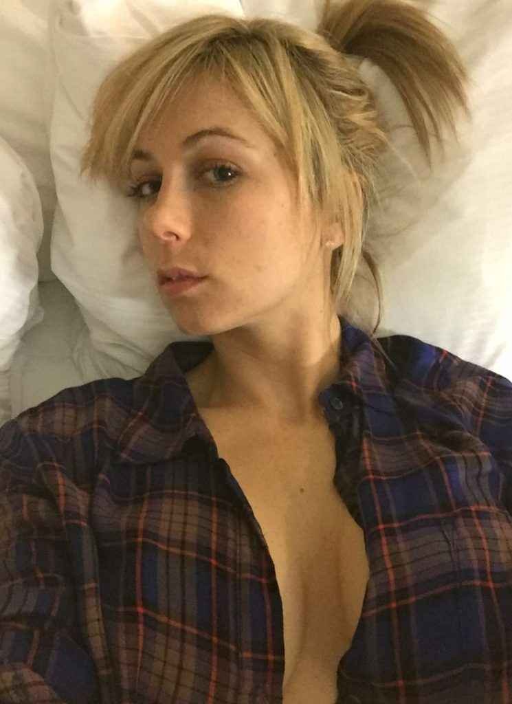 Iliza Shlesinger nue, les photos intimes