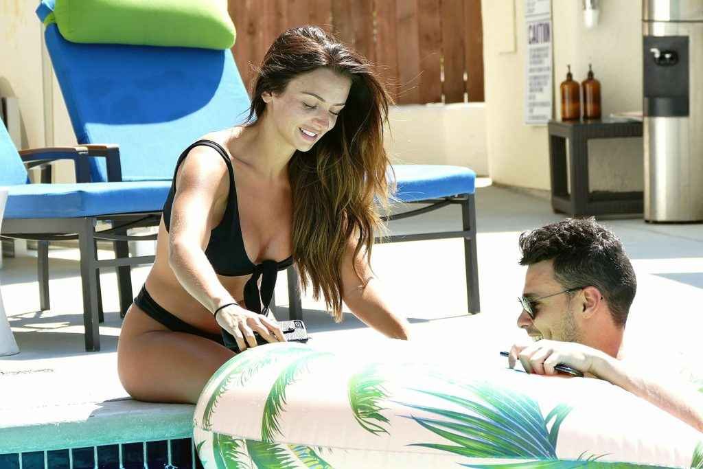 Kady McDermott en bikini à Los Angeles