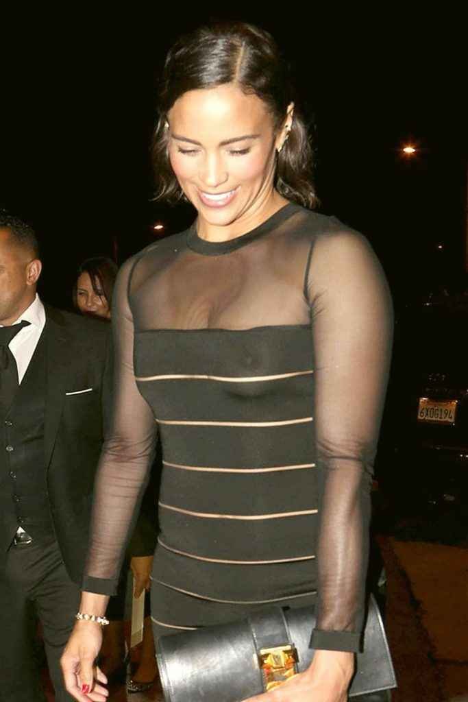 On voit les seins de Paula Patton aux Emmy Awards