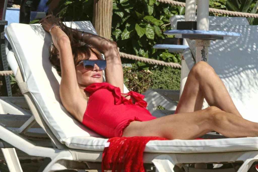 Lizzie Cundy en maillot de bain à Marbella