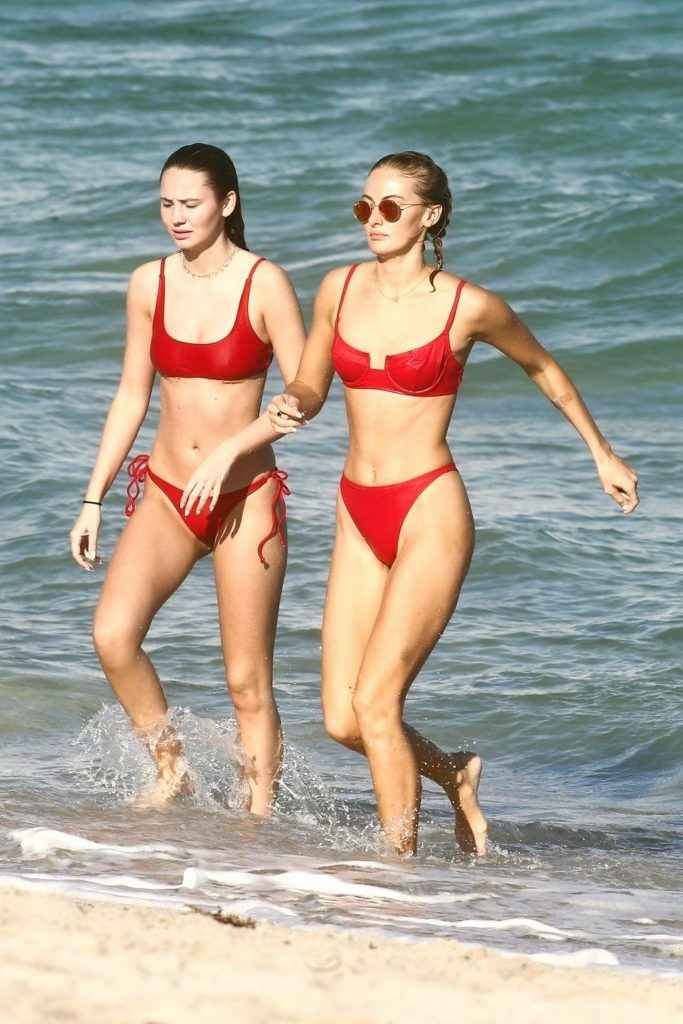 Lauren Ashley et Selena Weber en bikini à Miami