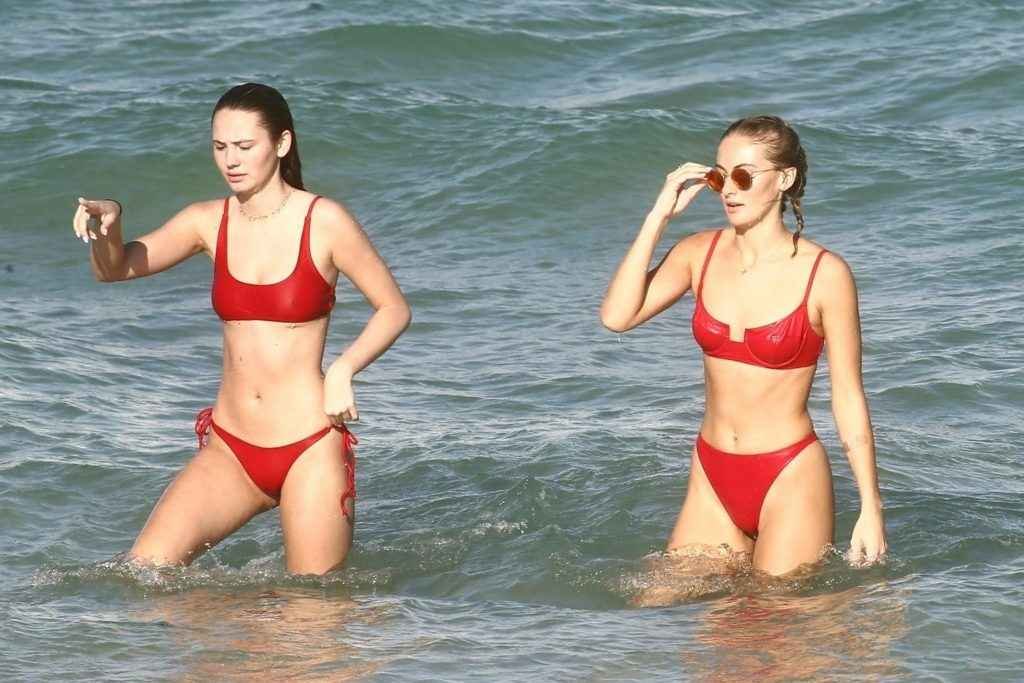 Lauren Ashley et Selena Weber en bikini à Miami