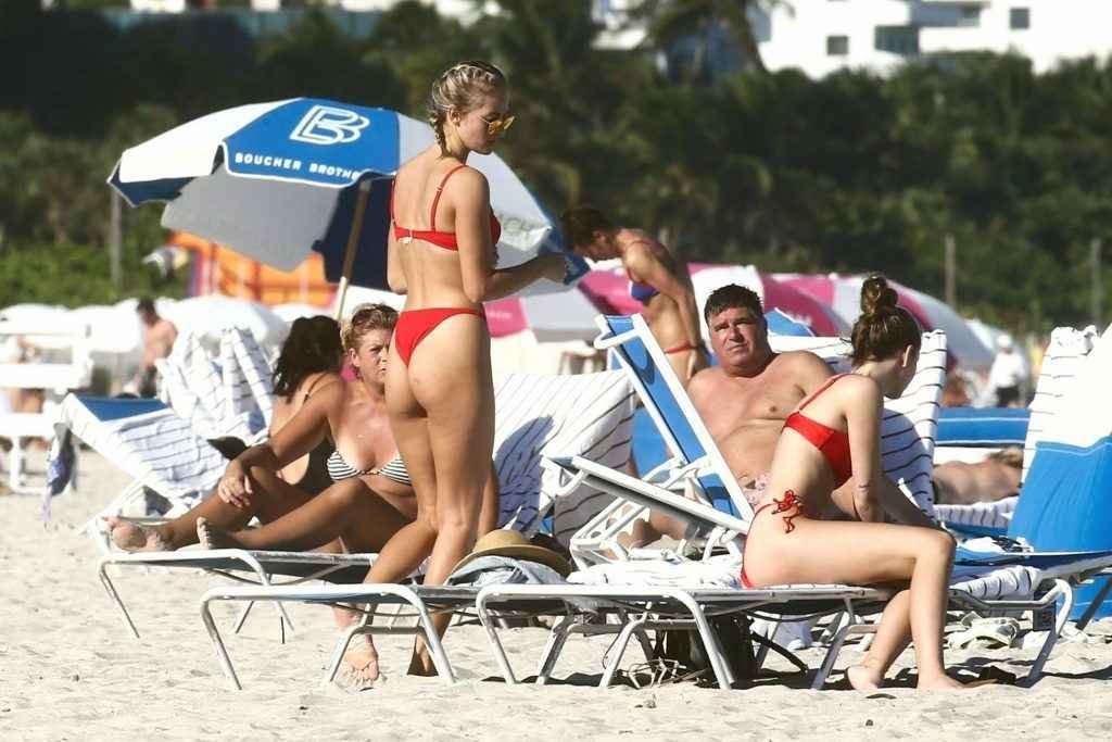 Lauren Ashley et Selena Weber en bikini à Miami