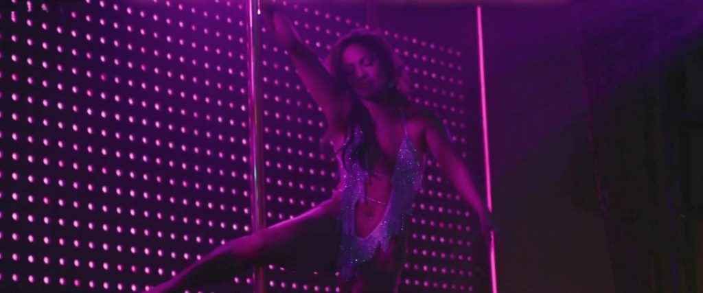 Jennifer Lopez super sexy en string dans sa dernière vidéo