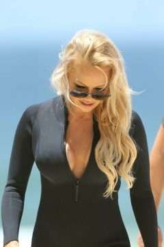 Pamela Anderson sexy en Australie