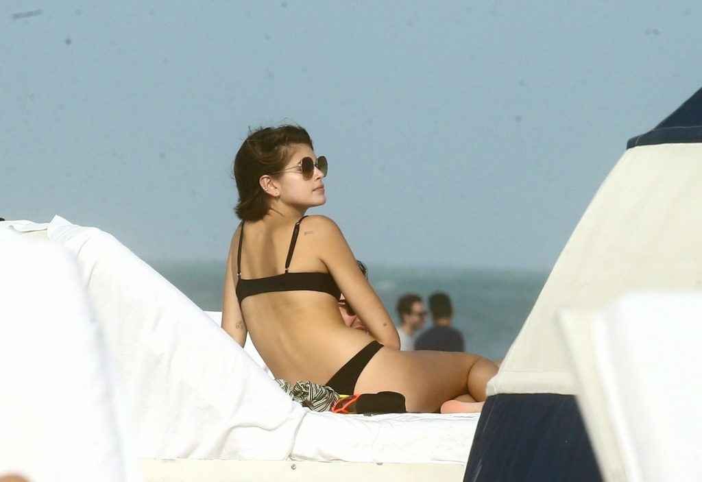 Kaia Gerber en bikini à Miami