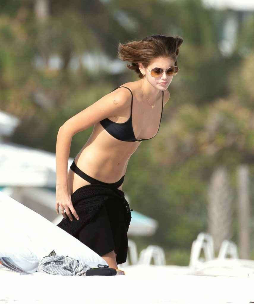 Kaia Gerber en bikini à Miami