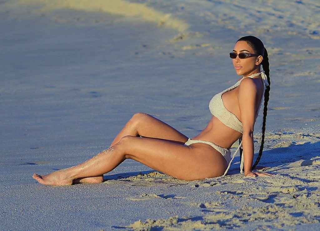 Kim Kardashian en bikini au Mexique