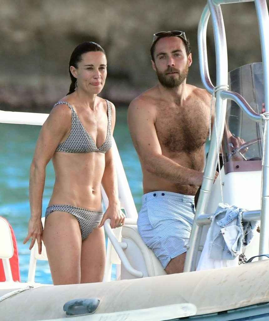 Pippa Middleton en bikini à Saint-Barthélémy