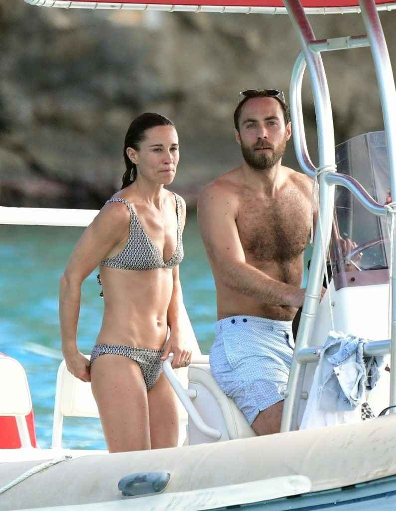 Pippa Middleton en bikini à Saint-Barthélémy