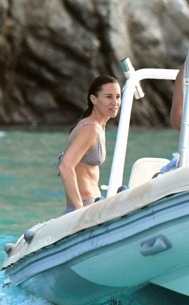 Pippa Middleton en bikini à Saint-Barthélémy