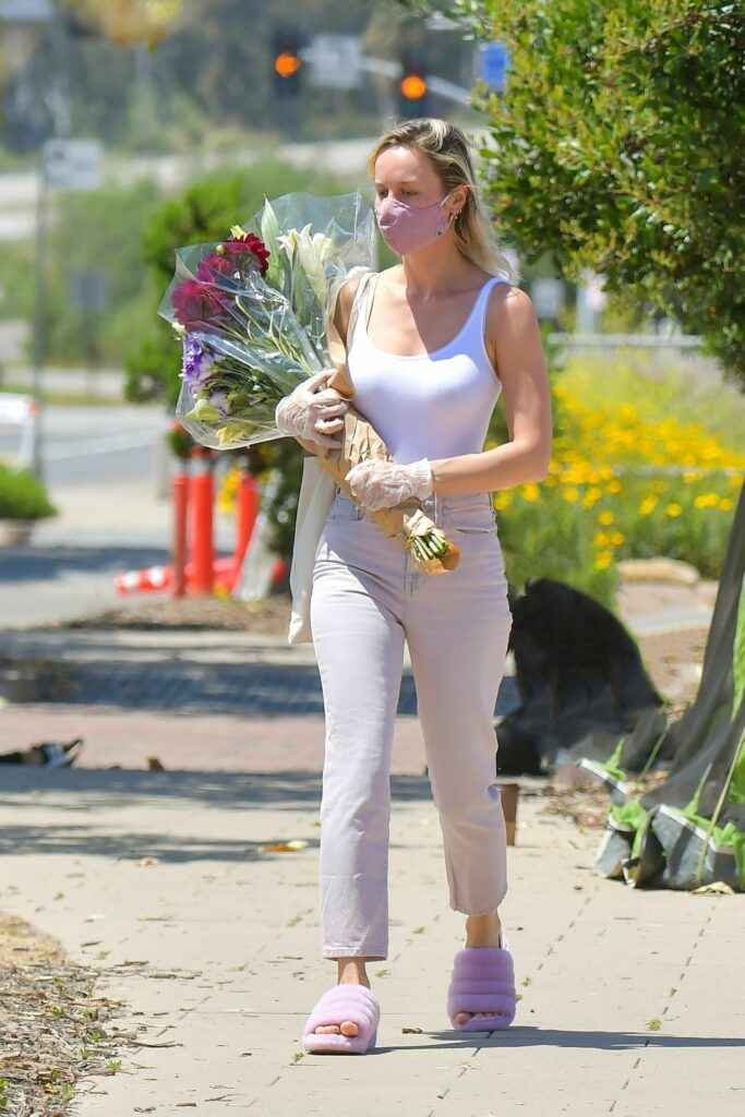 Brie Larson sexy à Los Angeles