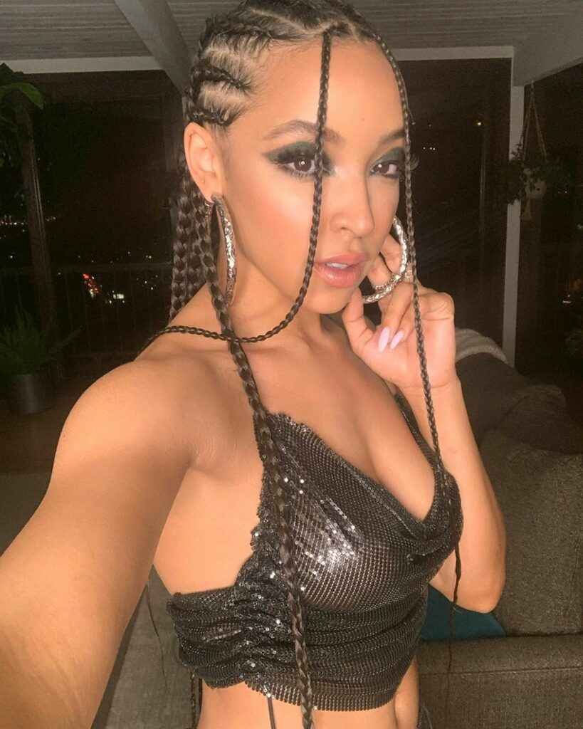 Les photos sexy de Tinashe