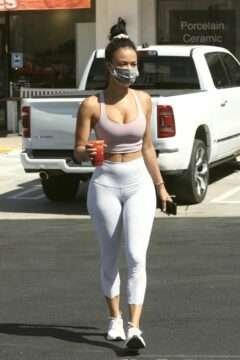 Draya Michele en leggings moulant