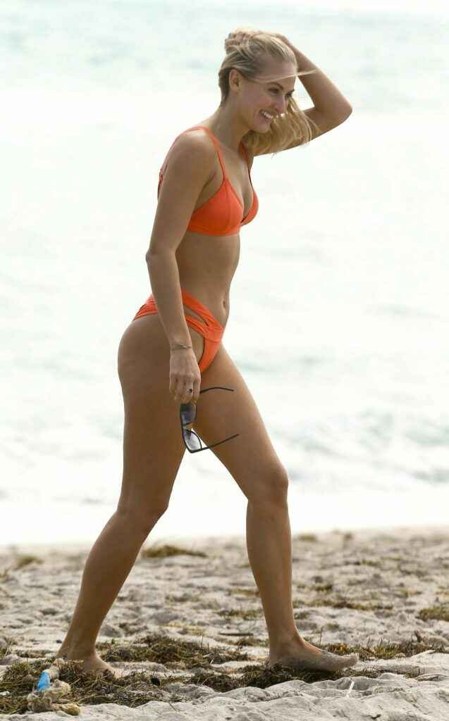 Selena Weber en bikini à Miami