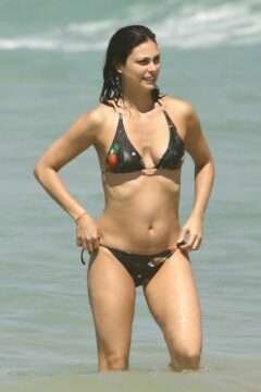 Morena Baccarin en bikini à Rio